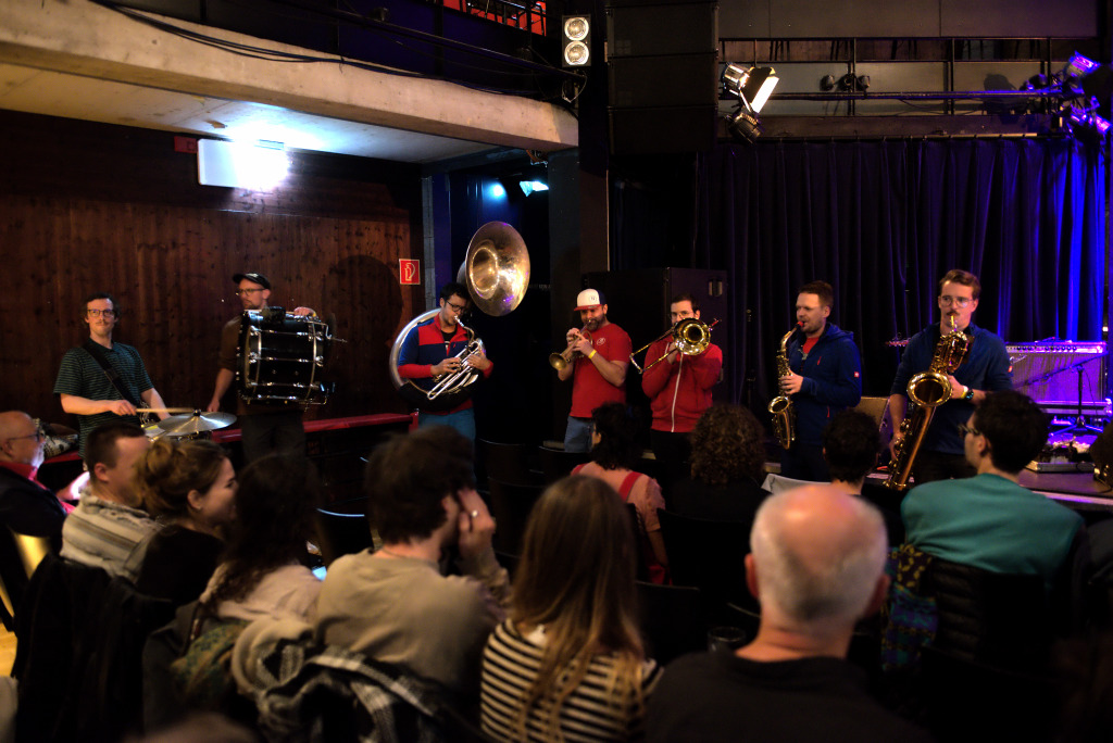 TAT-Festivalband