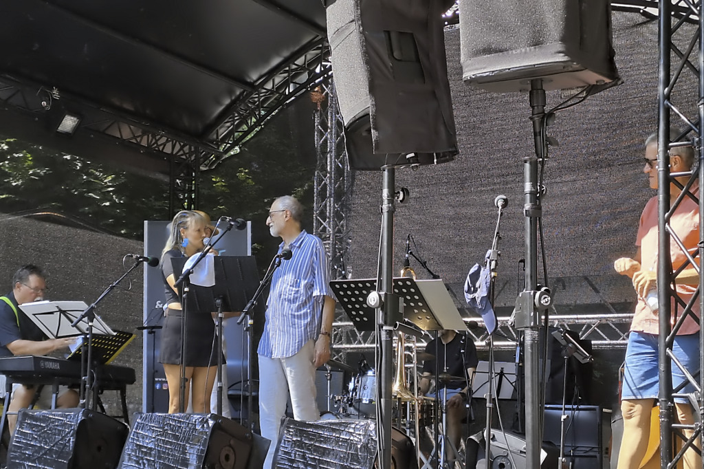 Nicholas Robert Lang Trio