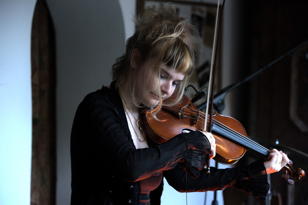 Leonie Grössl
